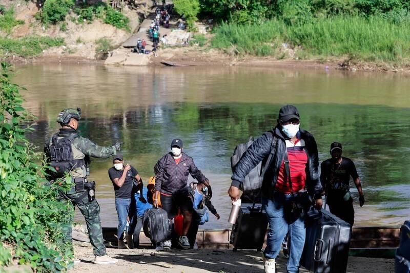 IMAGE 2025-11-07 20:54:00